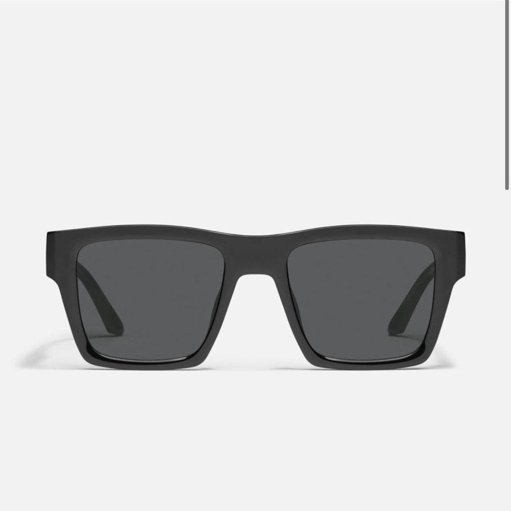 NWT QUAY FAST LANE SUNGLASSES